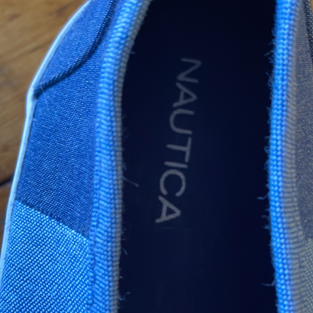 NAUTICA SUMMER CANVAS SLIP ON WOMENS SIZE 7 DENIM BLUE - Picture 2 of 6